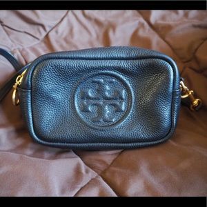Tory Burch Perry Bombe Mini Bag